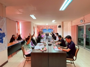 ประชุมคณะอนุกรรมการสนับสนุนการจัดบริการดูแลระยะยาว  สำหรับผู้สูงอายุที่ มีภาวะพึ่งพิง และประชุมคณะกรรมการบริหารศูนย์พัฒนาและฟื้นฟูคุณภาพชีวิตผู้สูงอายุและคนพิการเทศบาลตําบลนาเรือง